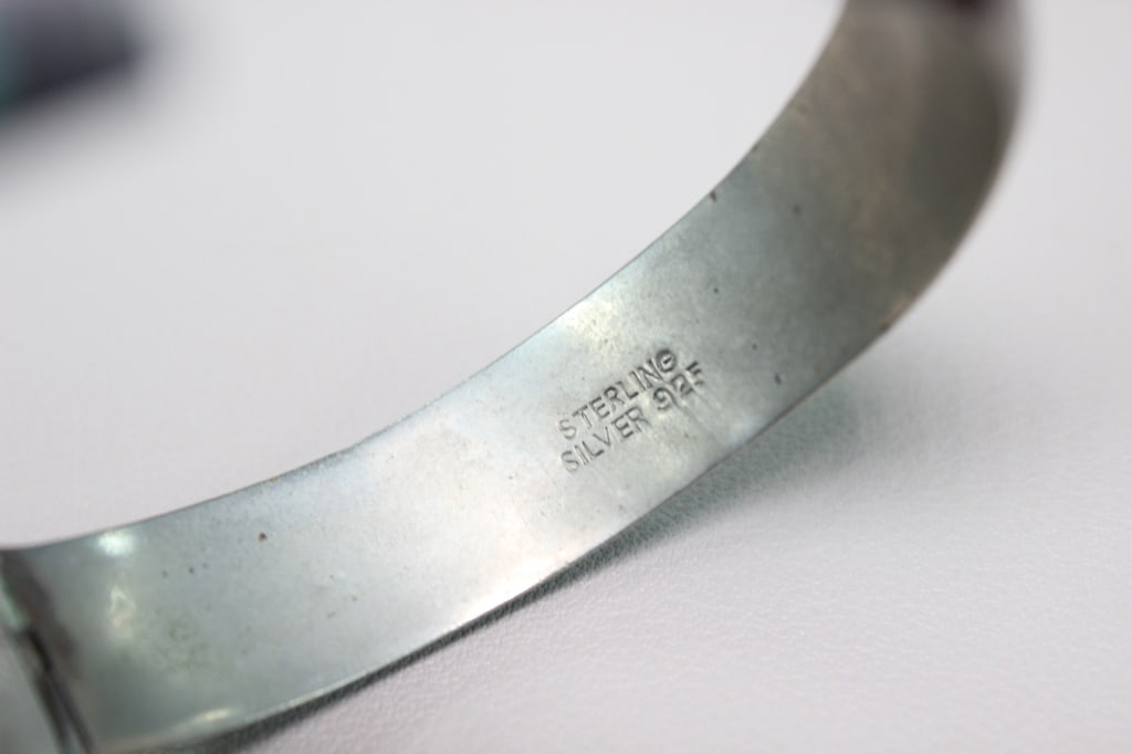 Vintage Hinged Bangle Bracelet - 6