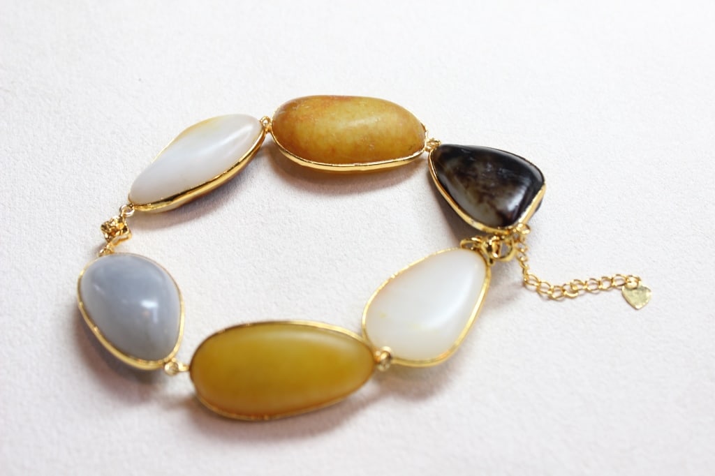 Four Chinese Jade Bracelet (1 of 3)