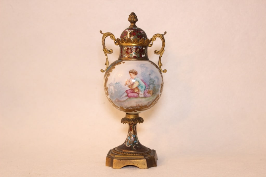 19th-century French Sèvres-style porcelain vase (1 of 11)