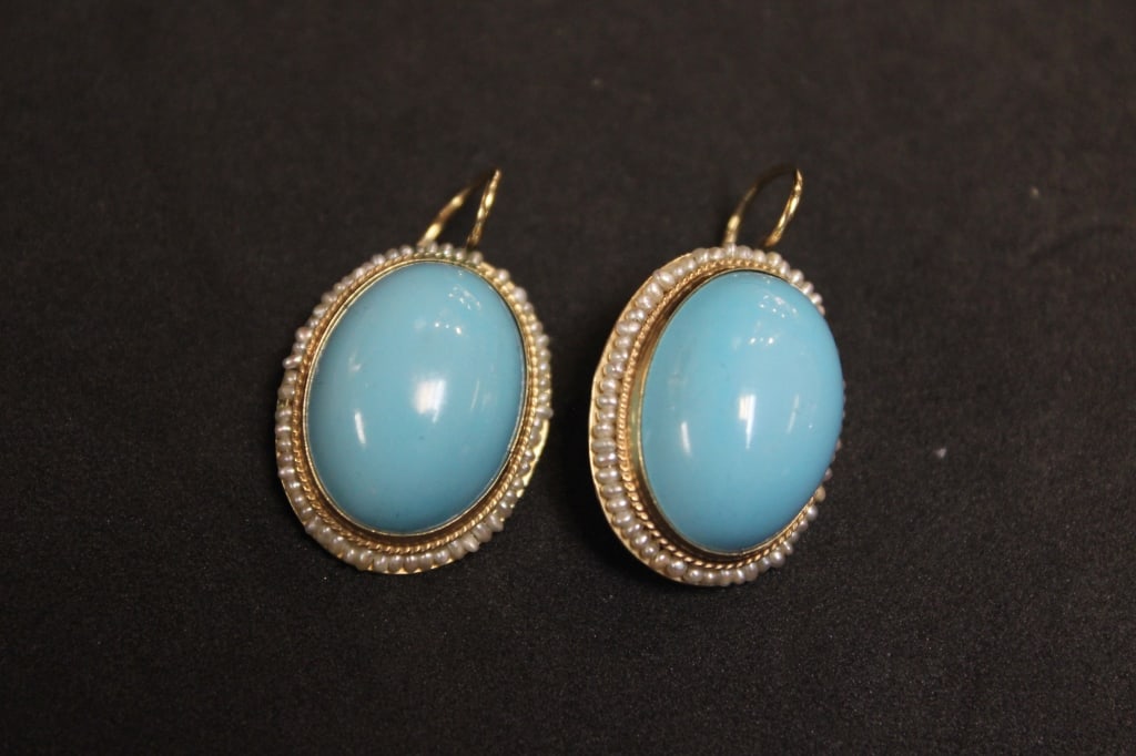 Pair of Turquoise Inlaid Gold Earring (1 of 3)