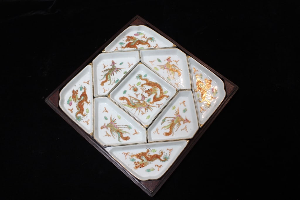 Vintage Chinese Famille Rose porcelain Sweetmeat o (1 of 7)