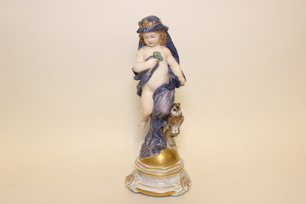 MEISSEN PORCELAIN FIGURES EMBLEMATIC OF NIGHT: MEISSEN PORCELAIN FIGURES EMBLEMATIC OF NIGHT .circa 1875, originally crafted by Heinrich Schwabe. Dimension: 7" H . The portray 'Night' features a crown of stars and
