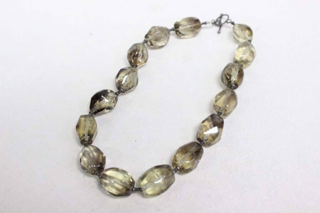 faceted oval Smoky quartz beaded necklace (1 of 5)