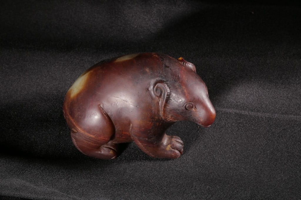 Chinese Jade Carved Bear - 2