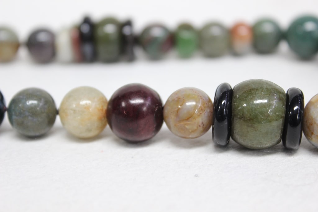 Multicolor Beaded Necklace - 5