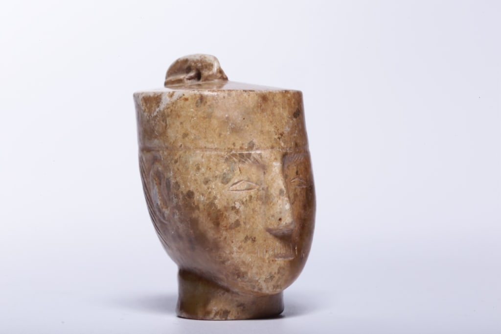 Chinese Jade Carved "sacrifice" Head statue (1 of 8)