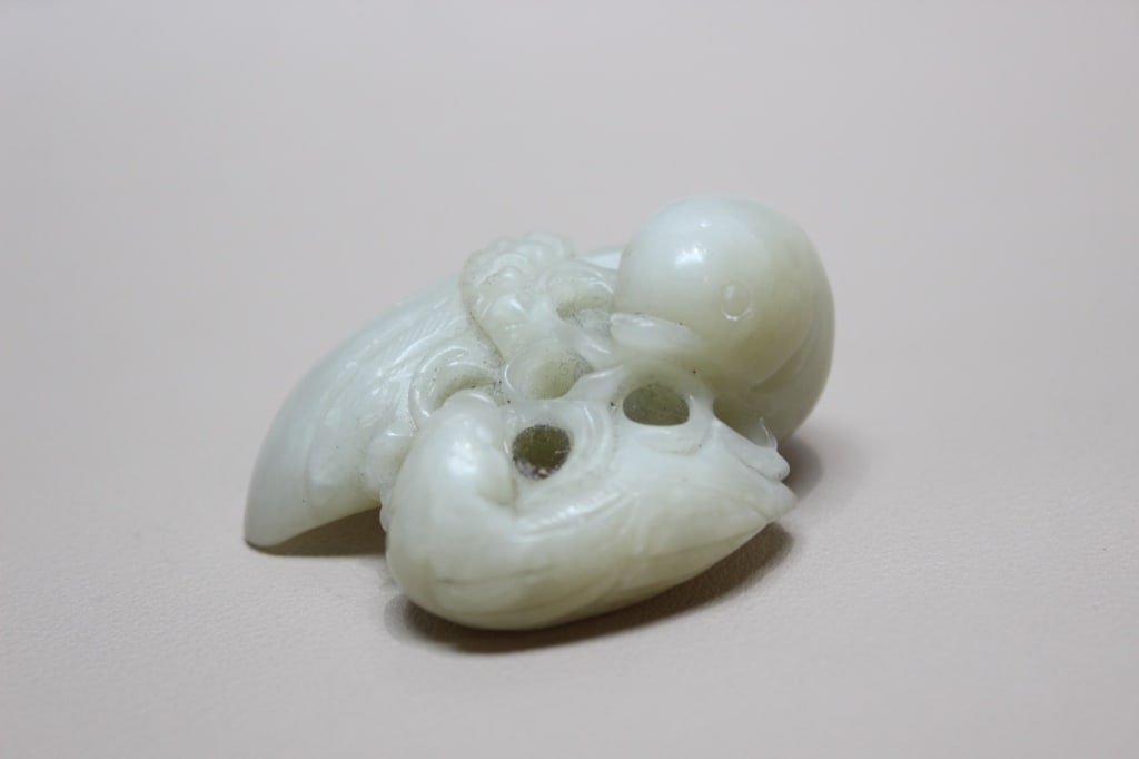 Chinese Jade Carved Toggle (1 of 4)