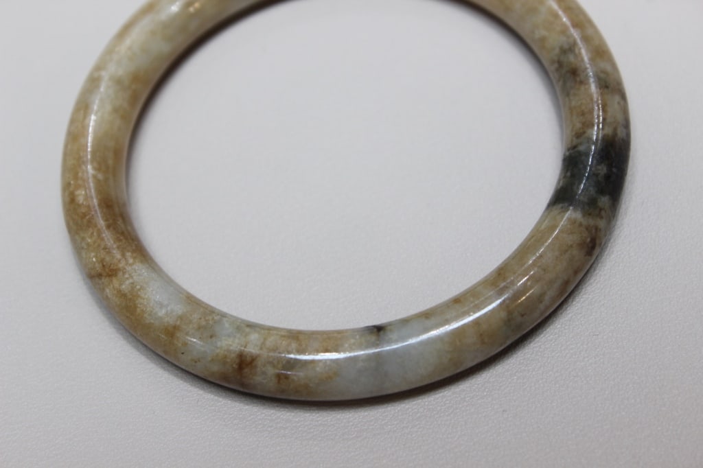 Chinese Jade Carved Bangle - 3
