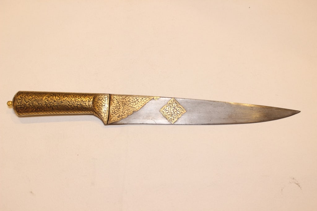 19th.C Indo-Persian knife(kard) (1 of 9)