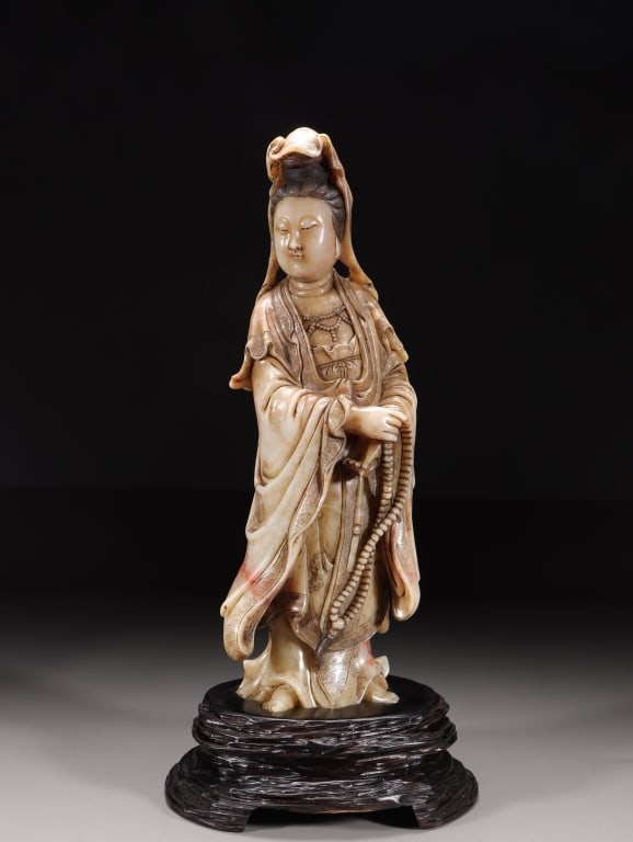 Chinese Soapstone Carved Guanyin Statue: Dimension: