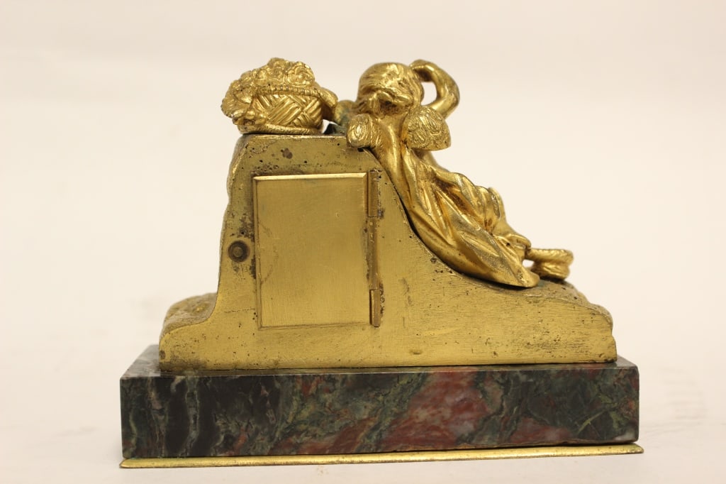 French Gilt-bronze (ormolu) Mantel Clock - 3
