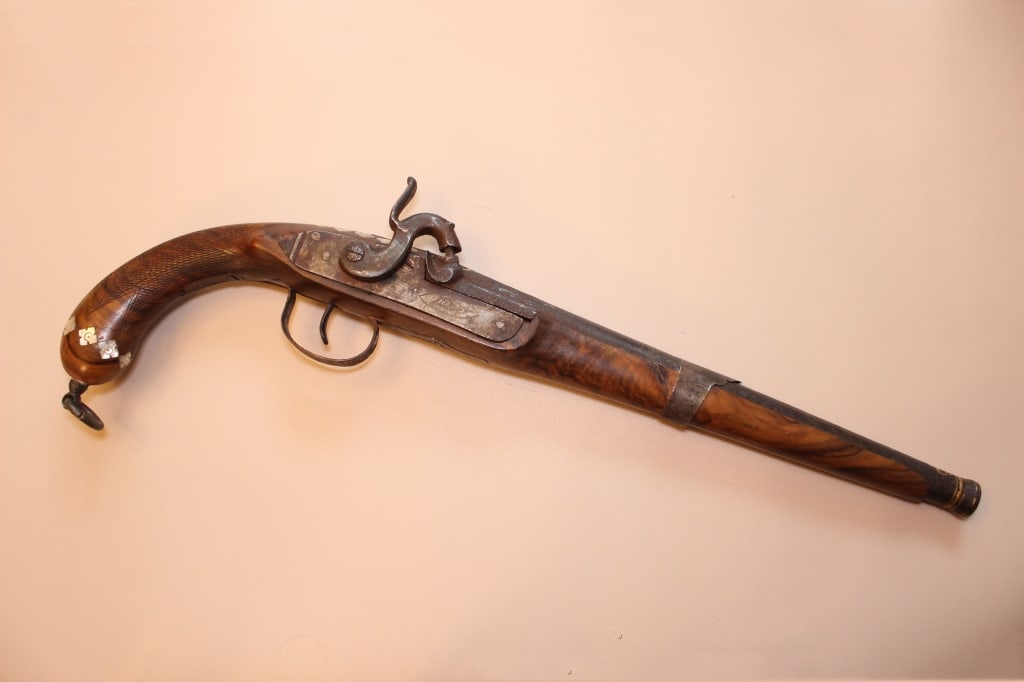 19th.C percussion cap muzzleloading pistol - 2