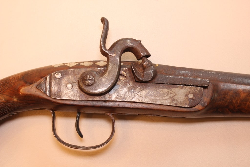 19th.C percussion cap muzzleloading pistol - 6