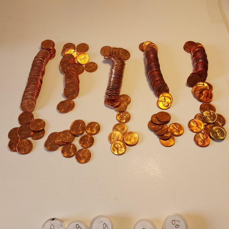 1960 P 1960 D Lincoln Cent Lot - 10 BU Rolls.: 1960 P 1960 D Lincoln Cent Lot - 10 BU Rolls. LOOKED GLEAMING WITH GOLD. 1960 P 1 ROLL RAINBOW TONE .