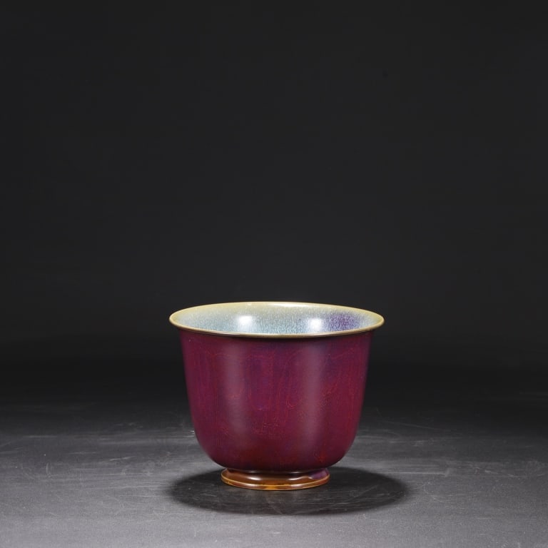Chinese Jun-ware rose-purple glaze Planter: Dimension : 16.5cm x 21cm w. The exterior is covered in a deep, rich carmine or rose-purple glaze. This vibrant hue is achieved through the masterful reduction firing of copper over a thick silicate