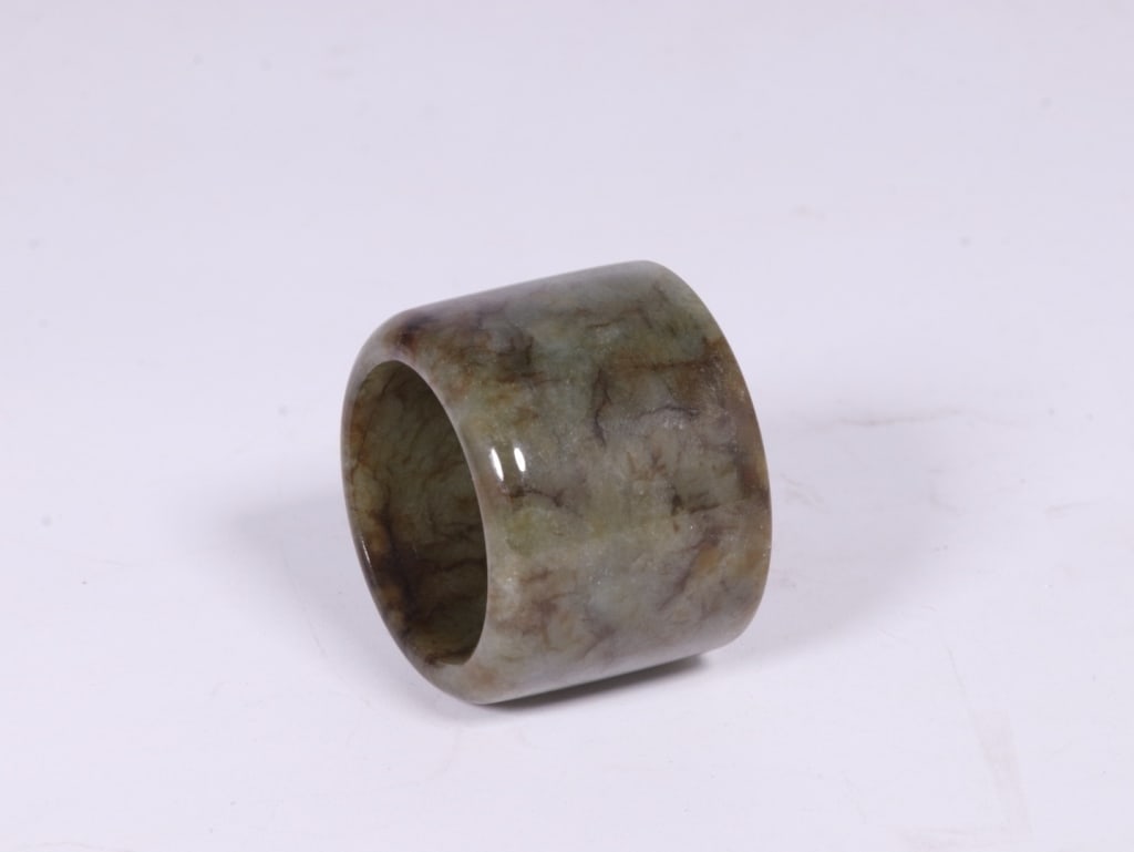 Chinese Jade Thumb Ring - 2