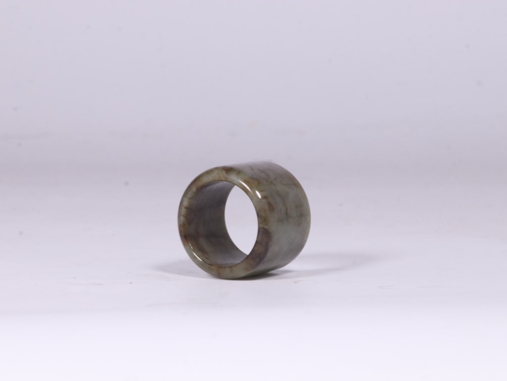 Chinese Jade Thumb Ring - 5