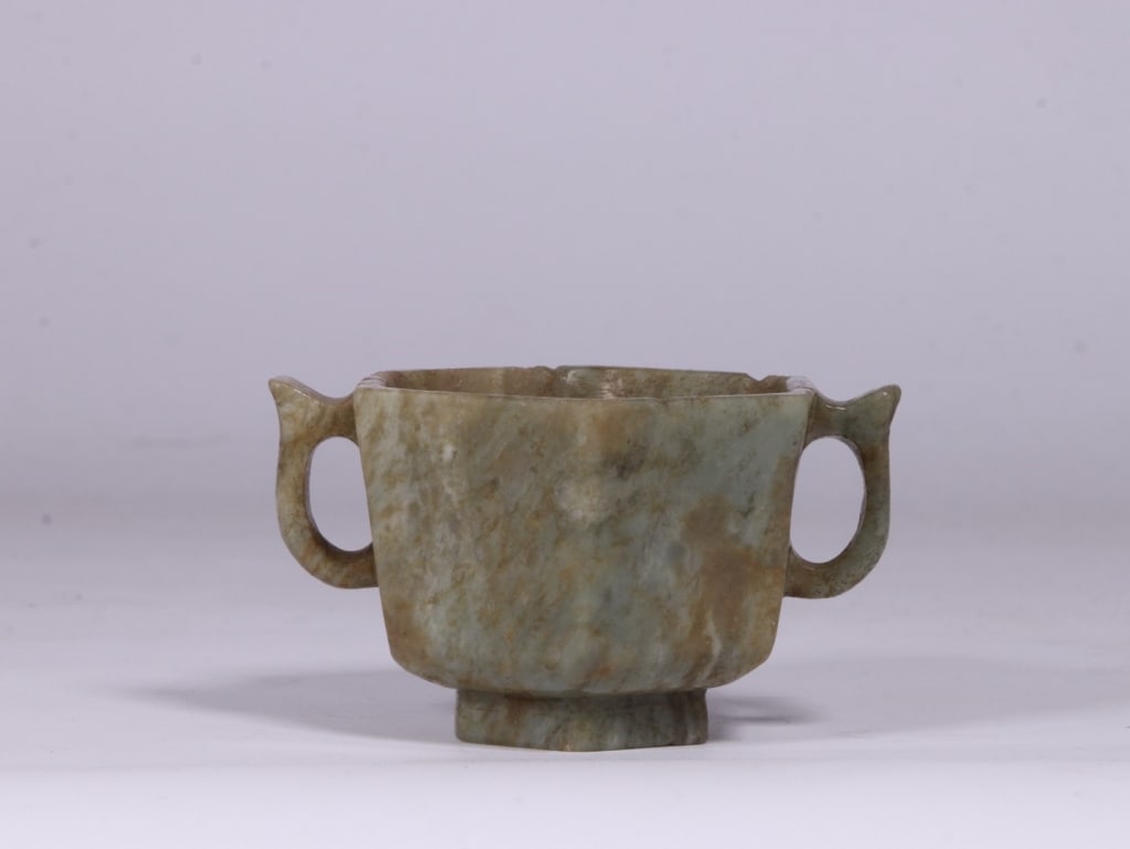 Chinese Hexagonal shape Two-handled Jade Cup - 5