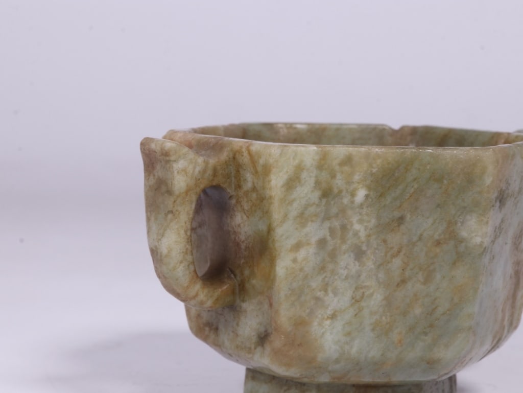 Chinese Hexagonal shape Two-handled Jade Cup - 6