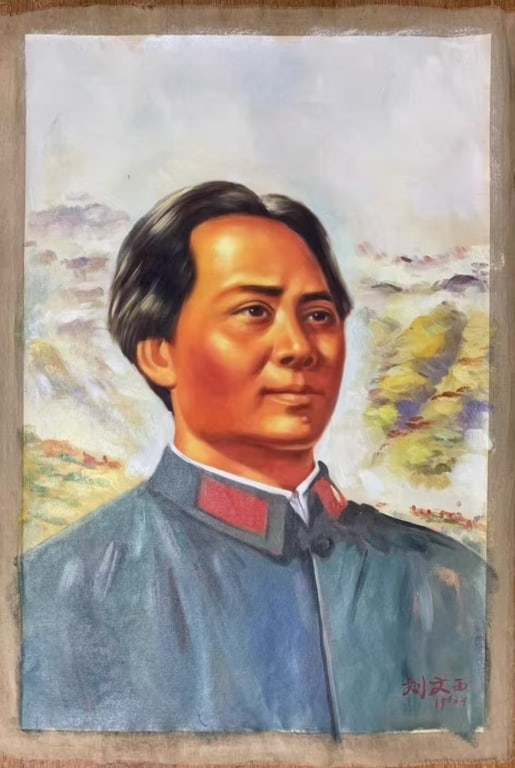 Hand-painted Painting of Portrait of Mao Zedong: Dimension : 60X90cm. The composition depicts a youthful Mao Zedong, reminiscent of his look during the landmark Yan'an or revolutionary guerrilla periods. He is shown wearing a classic grey military