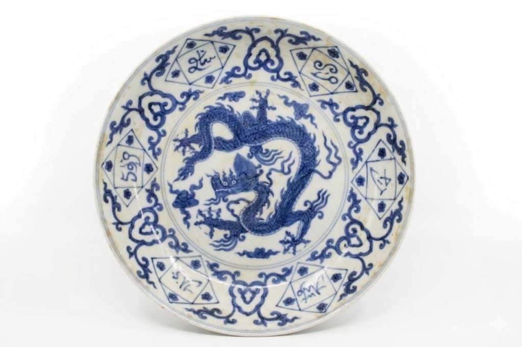 Chinese Blue and White Porcelain Dish,Mark: Chinese Blue and White Porcelain Dish,Mark Dimension : 8"W