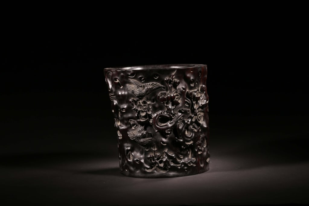 Chinese Zitan Wood Brushpot: Dimension : 17.8cm H x 17.5x 14.3cm,weight is 1960gram.