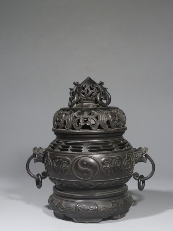 Chinese Hand Carved Zitan Wood incense Burner: Dimension : 15x9x5cm