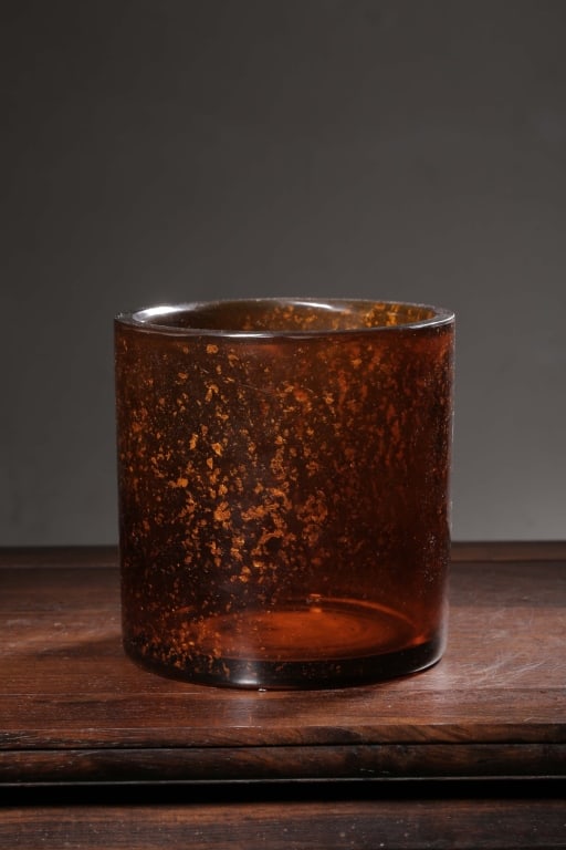 Amber Color Brushpot: Dimension : 15.3cm H x 15cm w