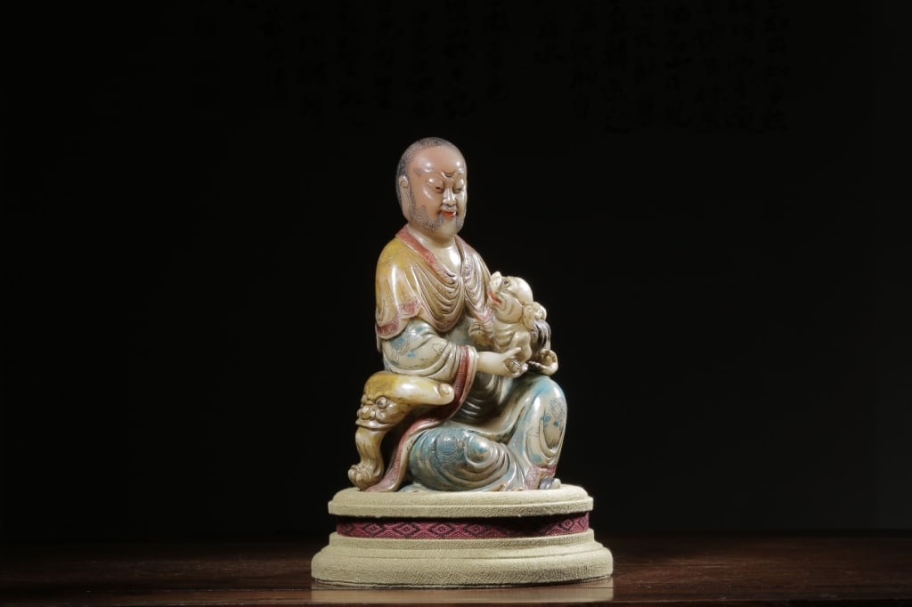 Chinese Soapstone Carved Luohan Figural: Dimension : 16.6cm H x 9.7cm L x7cm W,weight is 1055gram/