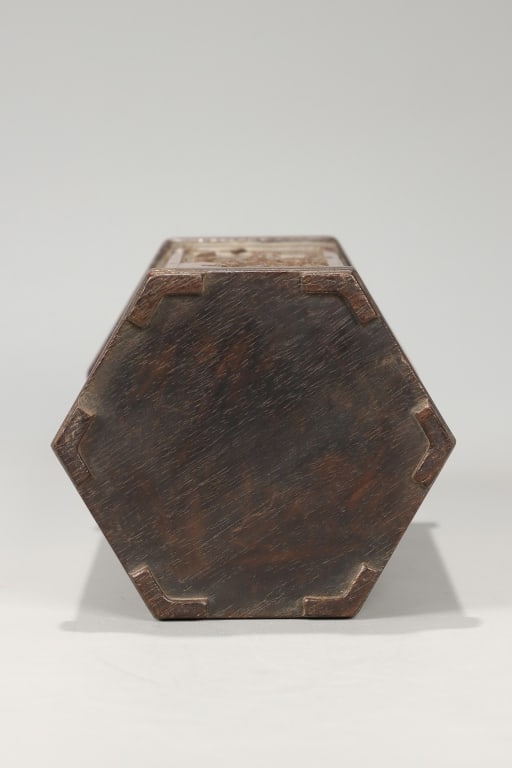 Chinese Bamboo Hexagonal Brush Pot - 9
