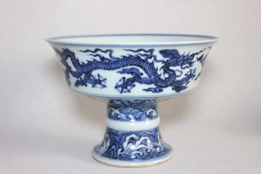 Chinese Blue and White Porcelain Cup,Mark: Chinese Blue and White Porcelain Cup,Mark. Dimension: 6 3/8'w x4 1/2"H.