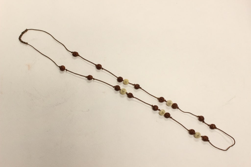 Chinese carved nut bead (Hediao) prayer strand (1 of 5)