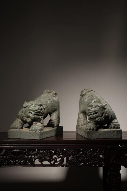 Pair of Chinese hand-carved stone guardian lions: Chinese Carved Stone Trough-form scholar Object . Dimension: 14.5cm L x 11.5 x 12cm H. The front face features a prominent, stylized ancient seal-script character for ? (Shou), which directly translat
