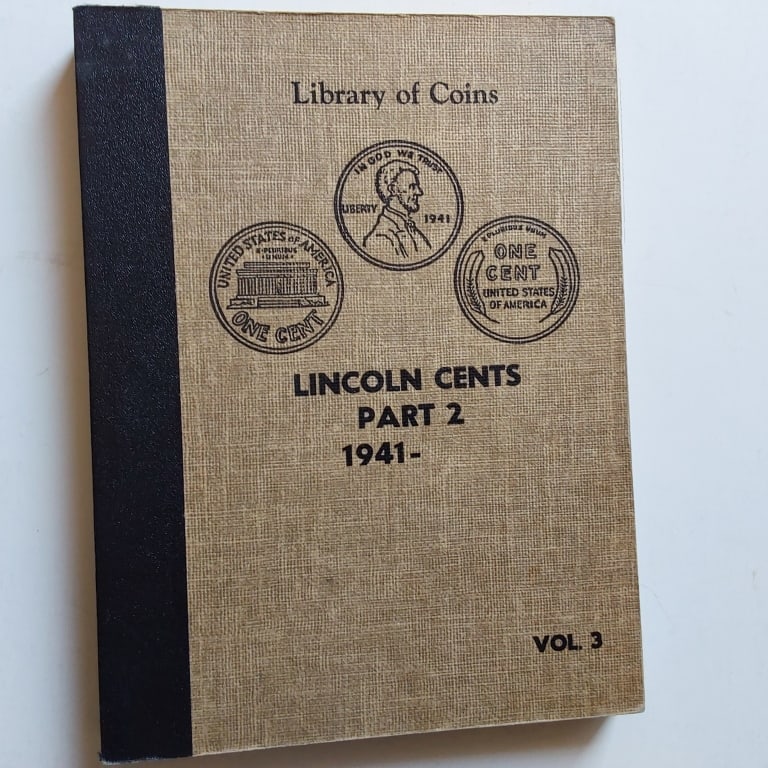 LINCOLN CENTS COLLECTOIN1941 P.D.S.TO 1974 P D S: LINCOLN CENTS COLLECTOIN 1941 P.D.S. TO 1974 P D S BU - Uncirculated RAINBOW TONE . THERE ARE 90 COINS TOTAL.