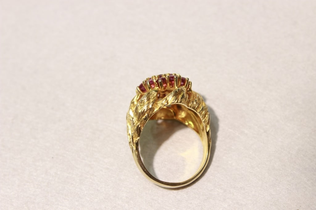 Vintage 14K Gold Ruby Cluster Ring - 2