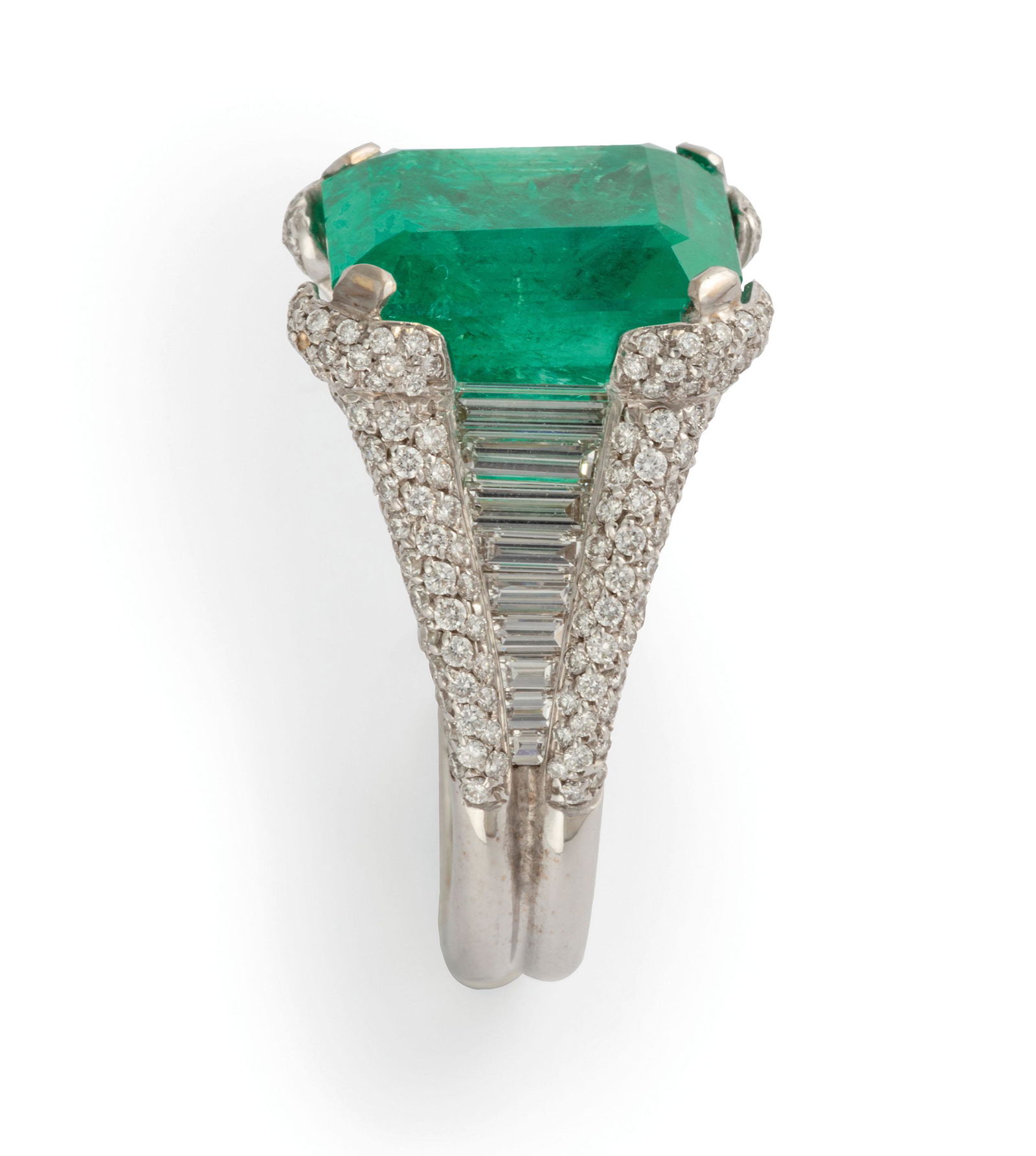 BAGUE EN OR, Ã‰MERAUDE ET DIAMANTS (1 of 3)