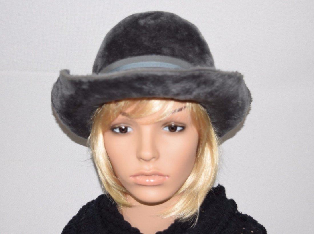 Vintage 60's Mod YVES SAINT LAURENT YSL Gray Fur Hat (1 of 5)