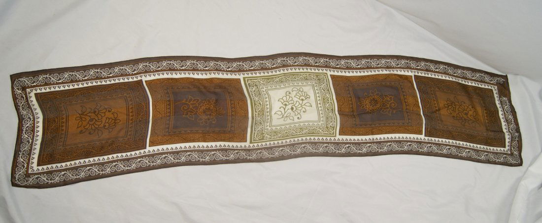 OSCAR DE LA RENTA Silk Floral Design Scarf 11 1/4 x 53 (1 of 6)