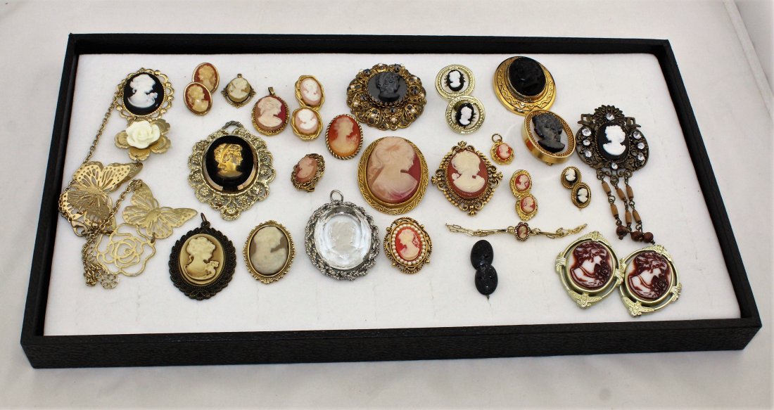 Lot of Cameo Brooches, Pendants, Necklace & Earrings (1 of 4)