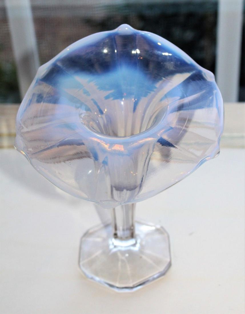 DUGAN Glass White AB Opalescent Jack in the Pulpit Vase (1 of 6)