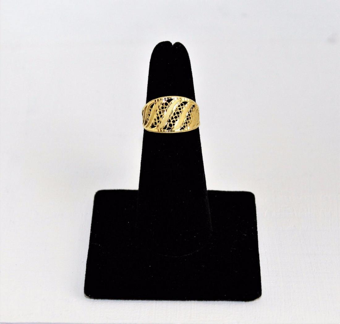 18k Yellow Gold Diamond-Cut Dome Ring 2.7 Grams (1 of 10)