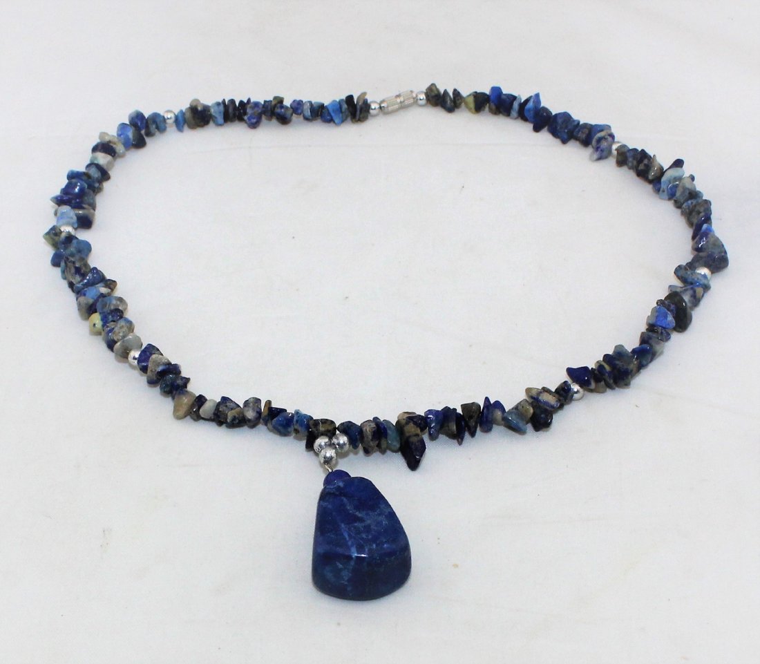 Blue Lapis Lazuli Gemstone Necklace (1 of 1)