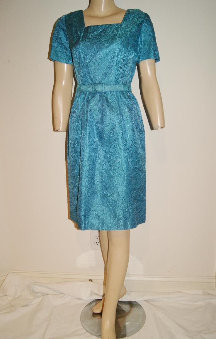 Vintage 60's Aqua Blue Jacquard Dress Belt - XS/S: Vintage 60's Aqua Blue Jacquard Dress Belt - Size X-Small. Vintage 60's Aqua Blue Sharkskin Jacquard Print Dress & Belt. Size: XS, 0 to 2 (check measurements below for best fit). Material: Rayon or Ac