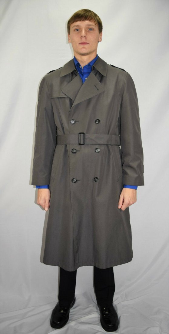 Vintage 80's CHRISTIAN DIOR Men's Gray Trench Coat Rain: Vintage 80's CHRISTIAN DIOR Men's Gray Trench Coat Rain Coat 40 R. Size: 40 R. Color: Gray. Material: Shell is polyester & cotton. Lining is Wool & Polyester. Details: Double breasted front with detac