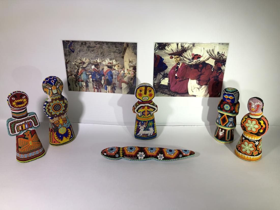 6 Huichol beaded items (1 of 4)