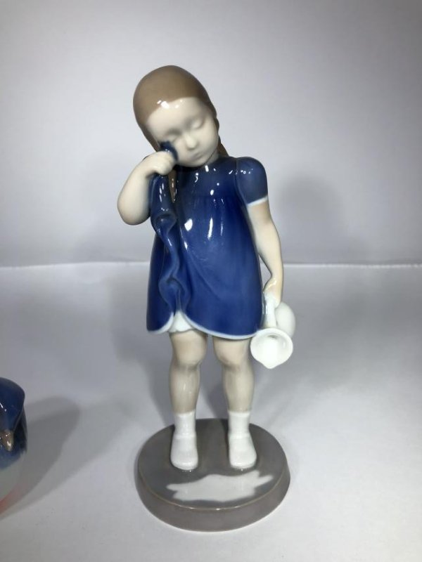 Copenhagen Porcelain 'B&G' Girl & Bird (1 of 5)