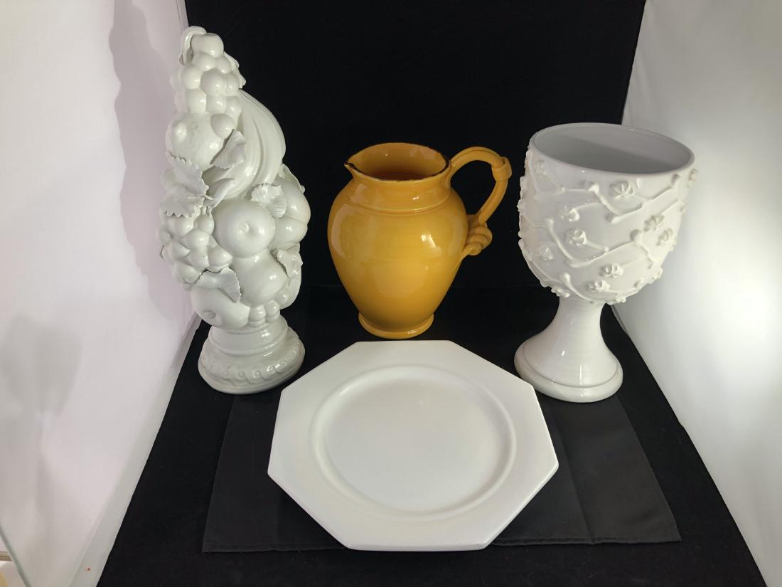 Lot of 4 Italian pottery pieces (1 of 8)