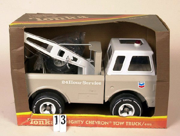 tonka chevron tow truck