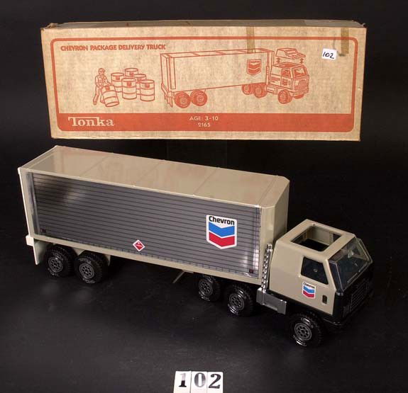 tonka chevron tow truck