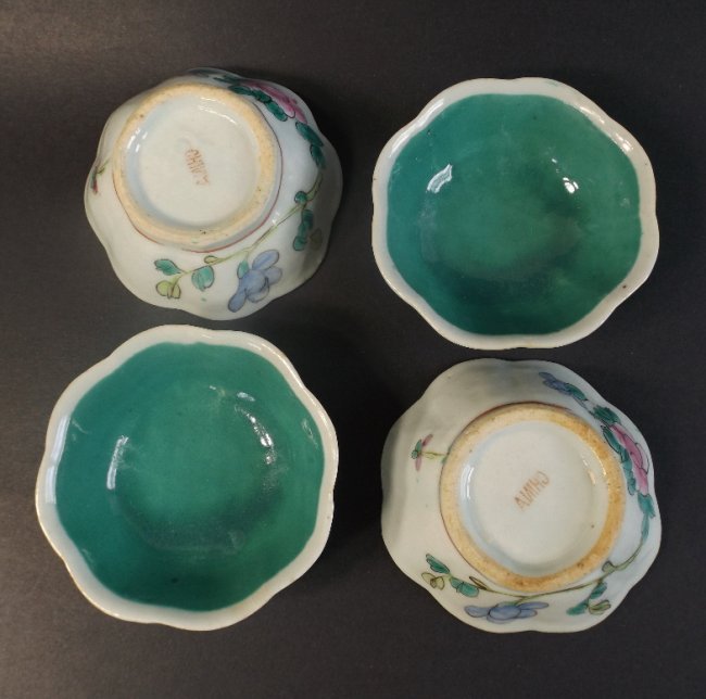 Chinese Qing Famille Verte 4 rice bowls 1890s-1910s: Antique Set of 4 Ming style Qing Dynasty, hand painted, porcelain, octagonal [8-sided] scalloped Famille Verte rice bowls, China late 19th - early 20th century [1890s-1910s]. The McKinley Act which re